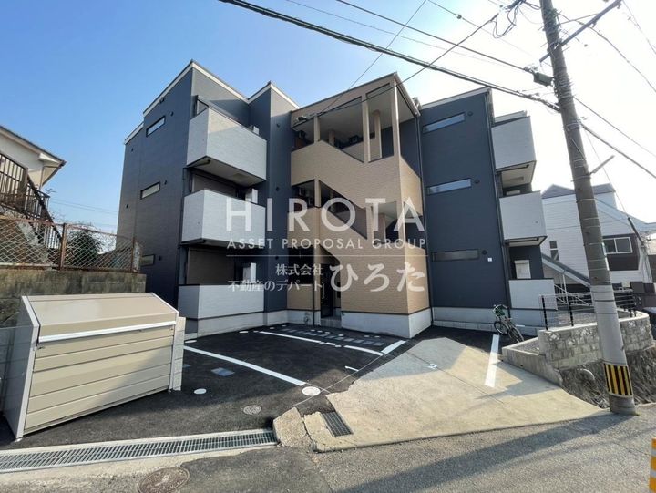 クレシア折尾の外観