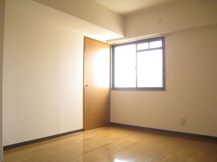 サンローゼ本城東の内装