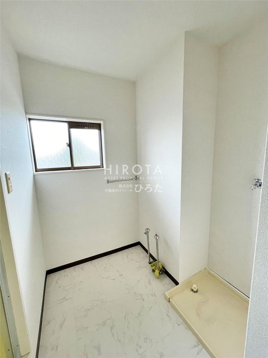 エルシャルマンのその他画像