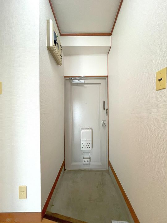 セントラルコーポ大西の玄関