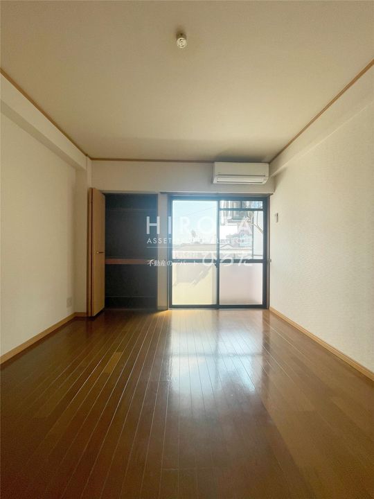 グラン山下の内装