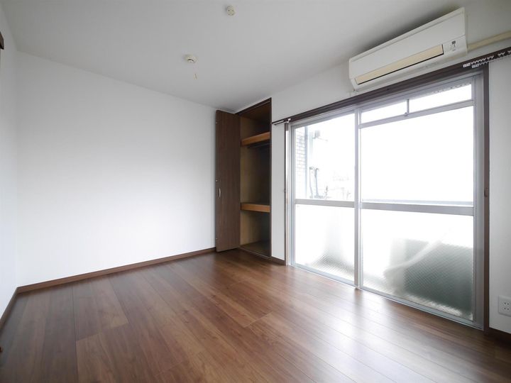 シャトレ折尾の内装