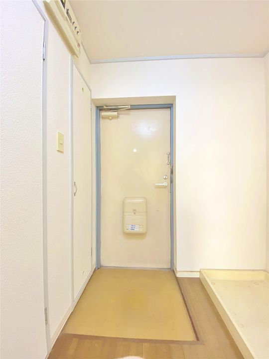 グランナヴィール北西の玄関
