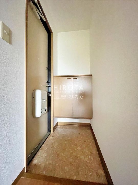 アムールK&Sの玄関