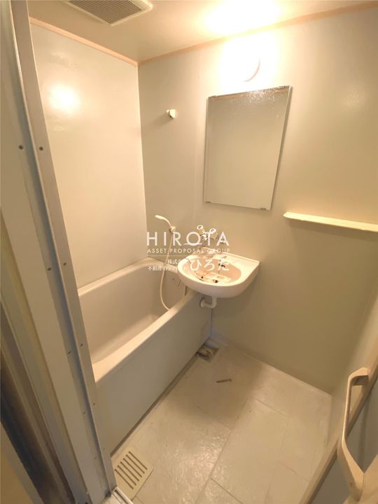 THE SQUARE・Orio Residenceの風呂