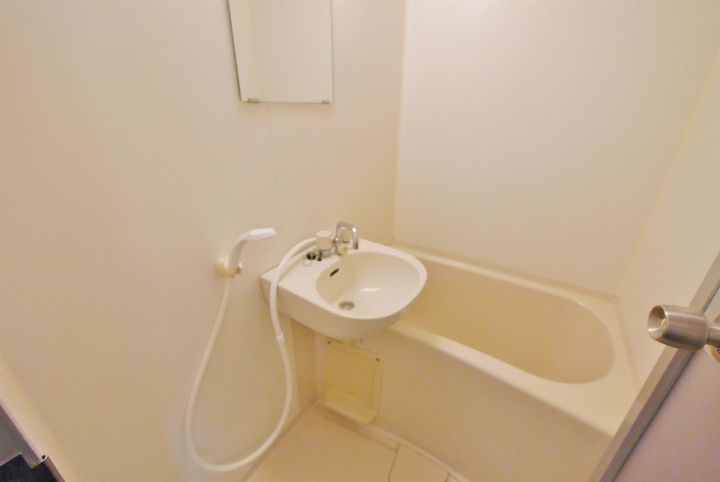 ケイズプレイス光貞台の風呂