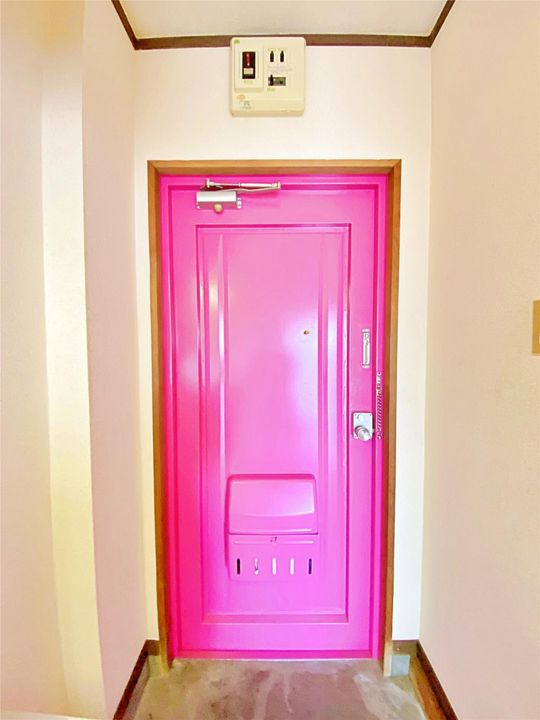 ゆにはコーポかなだの玄関