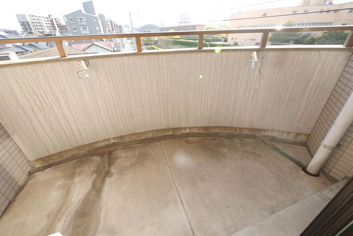 アベニュー医大前の内装