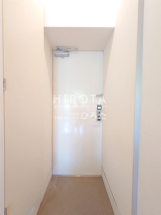 gc21.netビルの玄関