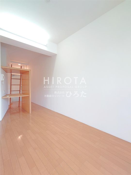 gc21.netビルの内装