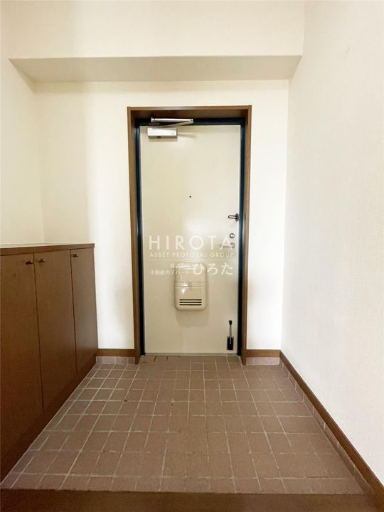 エクセル青葉台の玄関