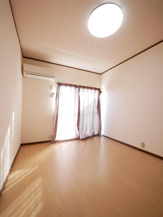 ファーボ藤原の内装