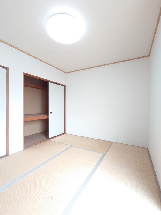 メゾンシャトーE棟の内装