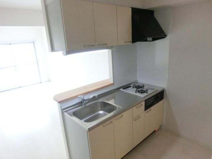 ヒルズ折尾のキッチン