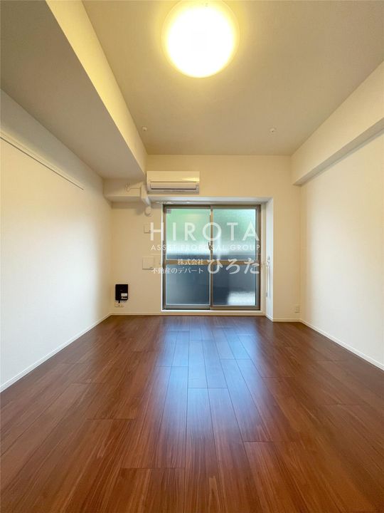 サンスタームーンモナの内装