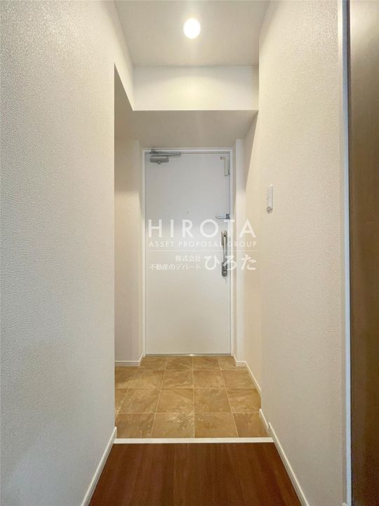 サンスタームーンモナの玄関