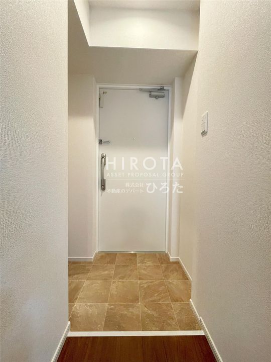 サンスタームーンモナの玄関