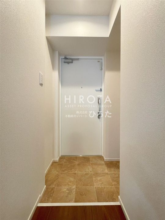 サンスタームーンモナの玄関