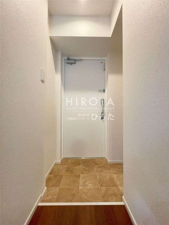 サンスタームーンモナの玄関