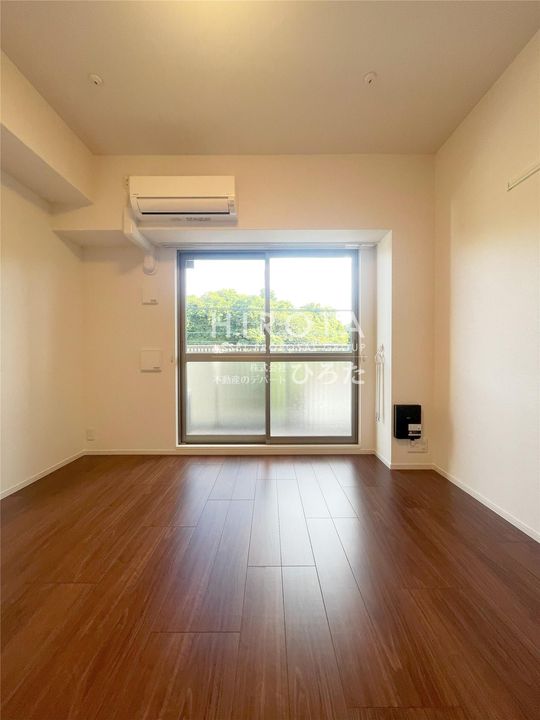 サンスタームーンモナの内装