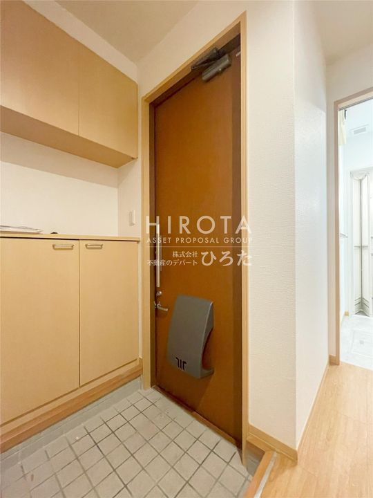 ヴィラ響B棟の玄関