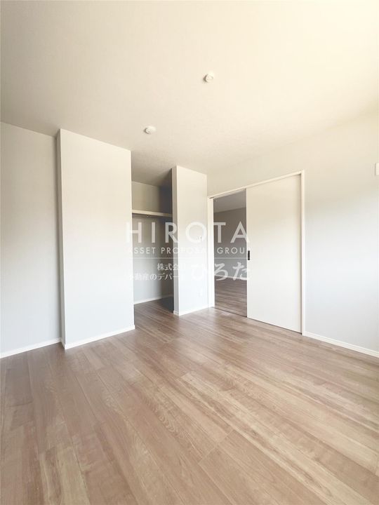 ラグナ・セカGarage03 A棟の内装