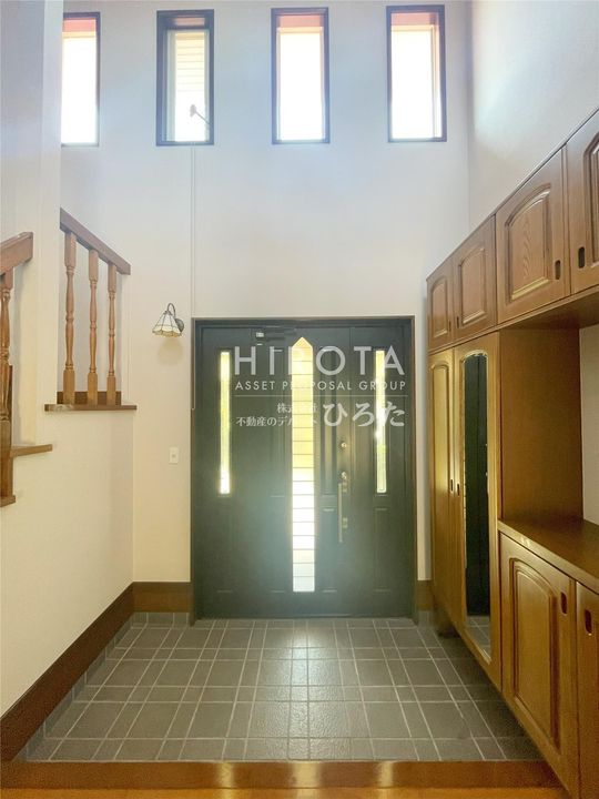 福岡県遠賀郡遠賀町田園2丁目(一戸建)の賃貸物件の玄関