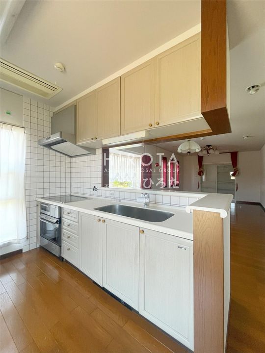 福岡県遠賀郡遠賀町田園2丁目(一戸建)の賃貸物件のキッチン