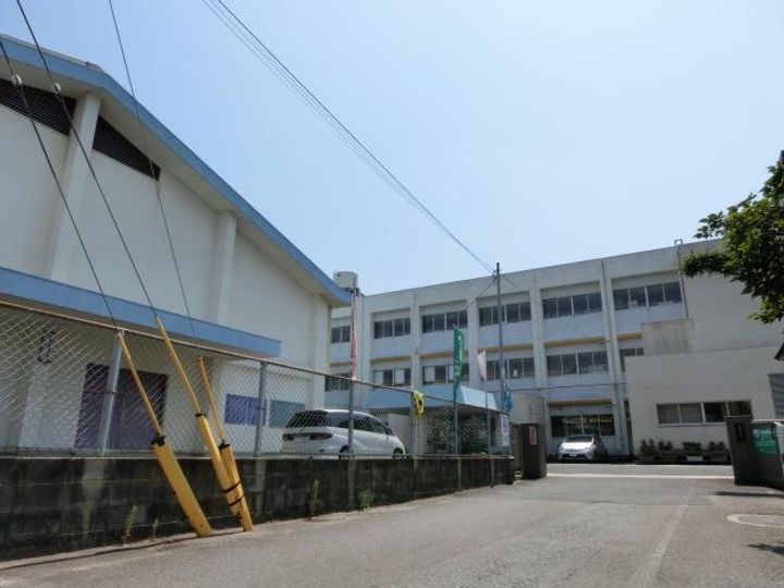 レオパレス浅川台の周辺