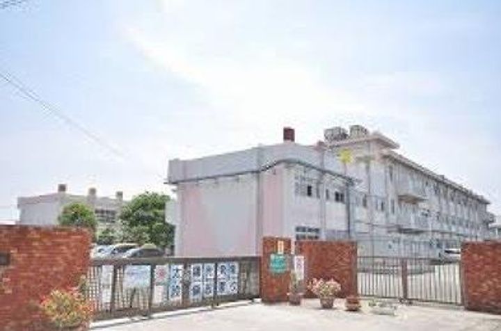 レオパレスレシエージュ本城東の周辺