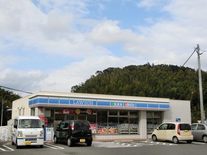 ミルキーヒルズの周辺