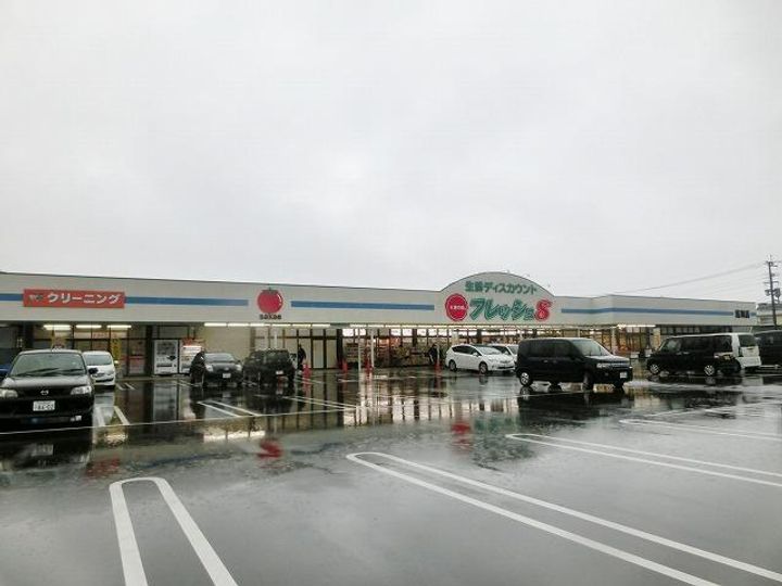 ミルキーヒルズの周辺