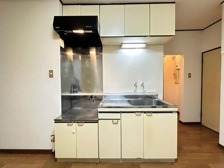 フェリオ中の島203のキッチン