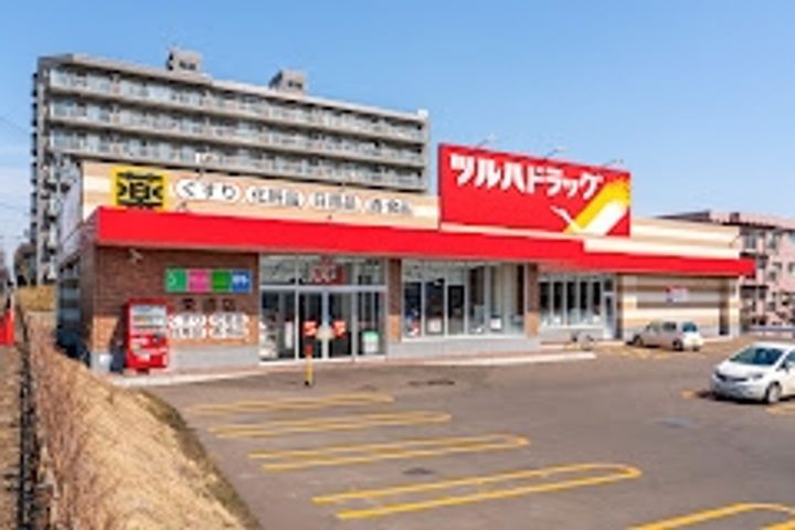 プルメリア栄通の周辺