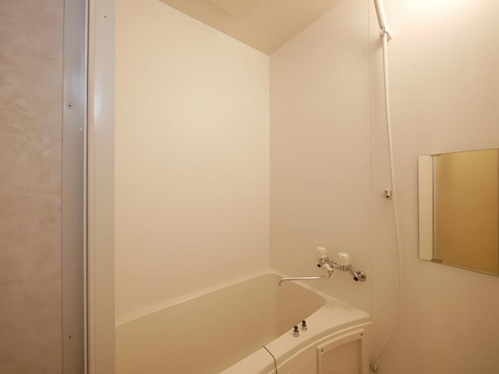 ラパス月寒の風呂