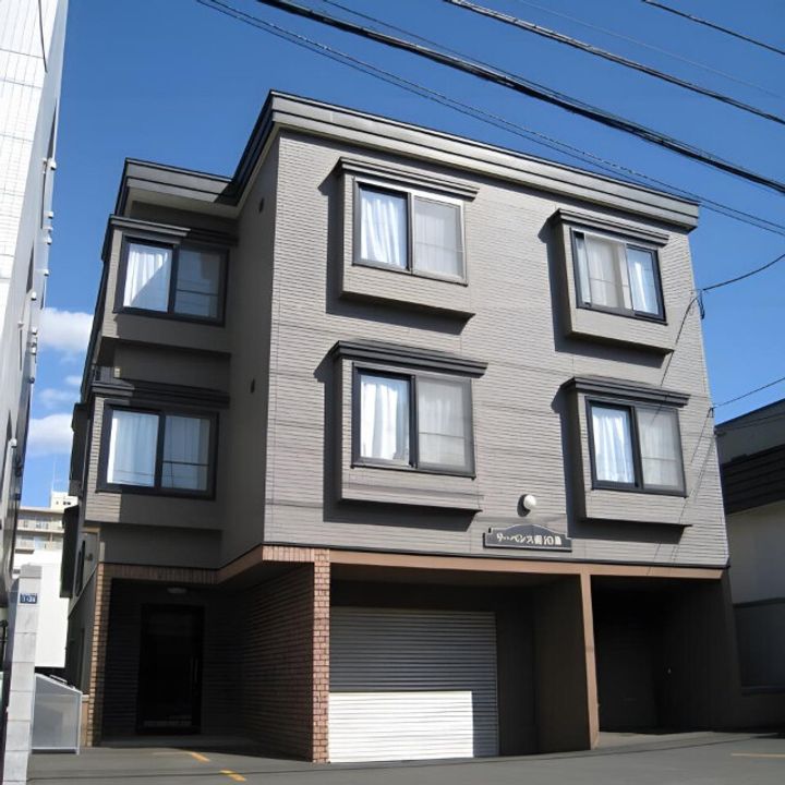 リーベンス南10条105の外観