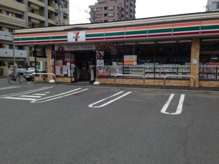 リーベンス南10条105の周辺