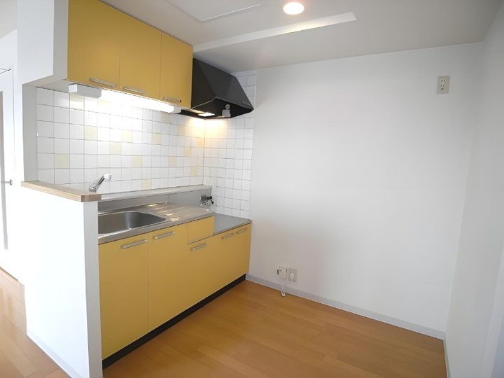 ル・ファール美園303のキッチン