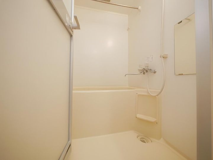 グリュックス・クレー平岸壱番館301の風呂