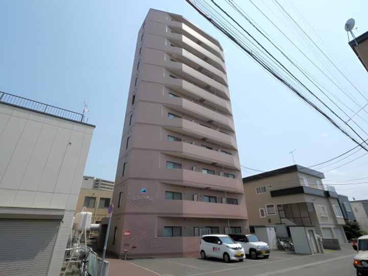 ミラバ澄川の外観