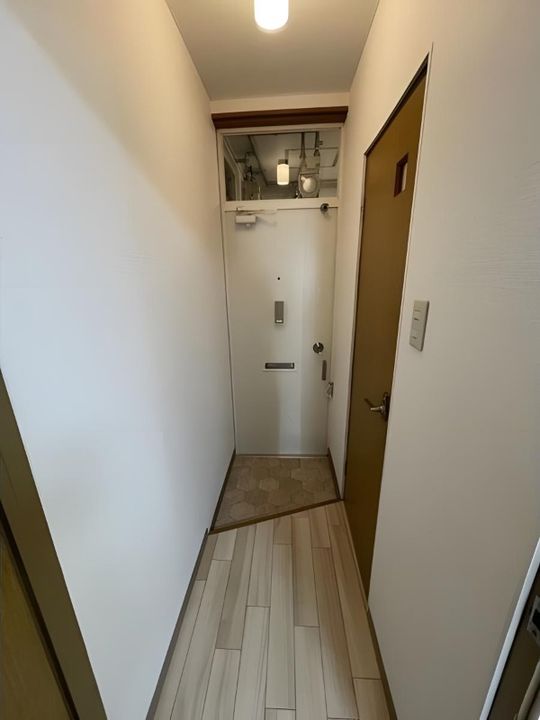 スタジオK301の玄関