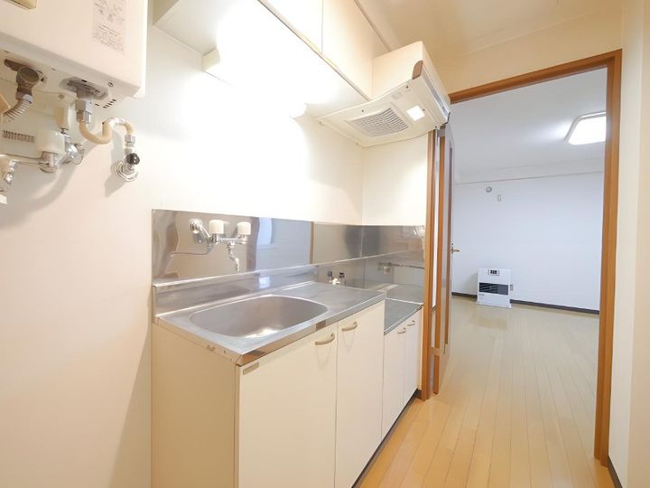 クゥーネルS302のキッチン