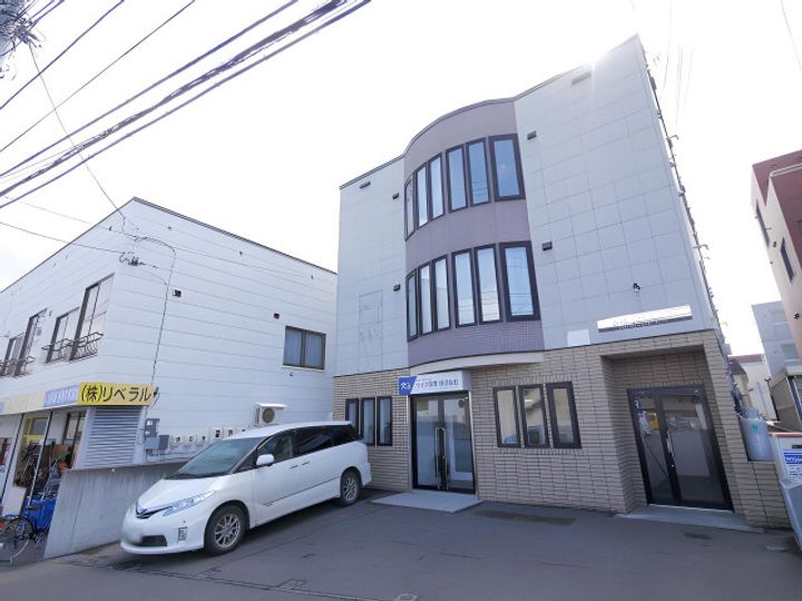 西岡ベストフラット302の外観