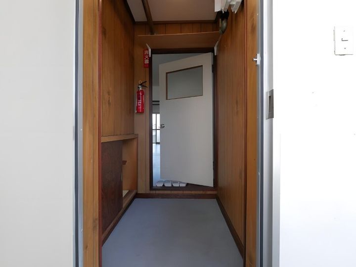 内藤パレス203の玄関