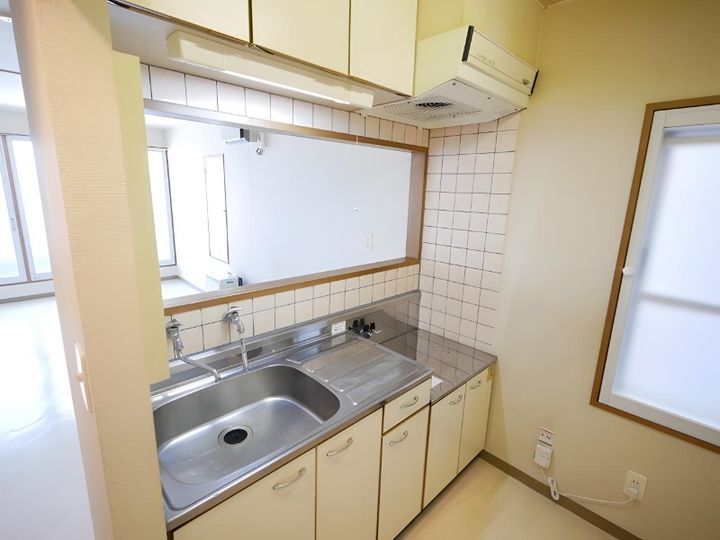 アニバーサリー30th南郷202のキッチン