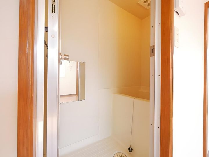 シティハウス美園305の風呂