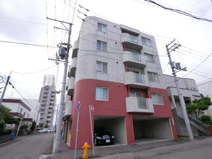 コンパネロ402の外観