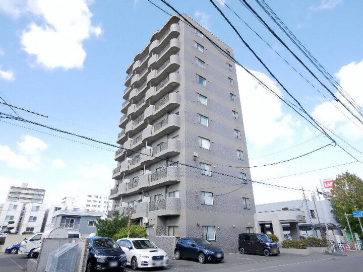 ティアラ月寒中央1003の外観