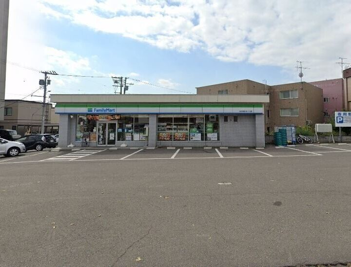 セブネイト栄通105の周辺