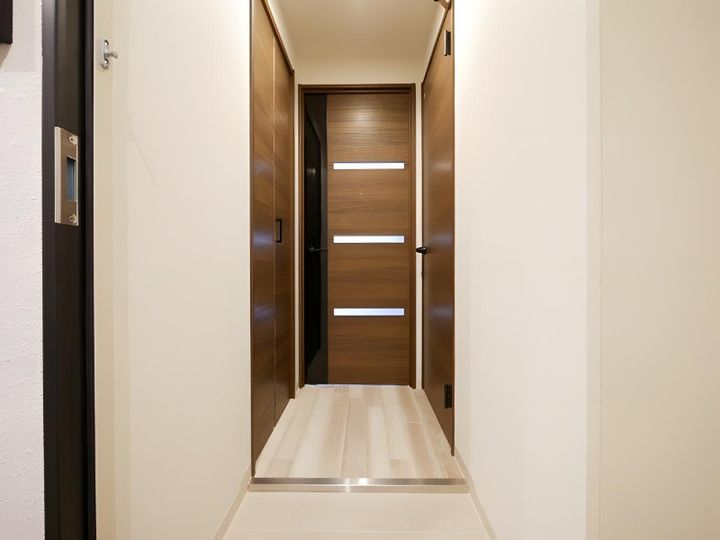 プロヴィデンスS5の玄関